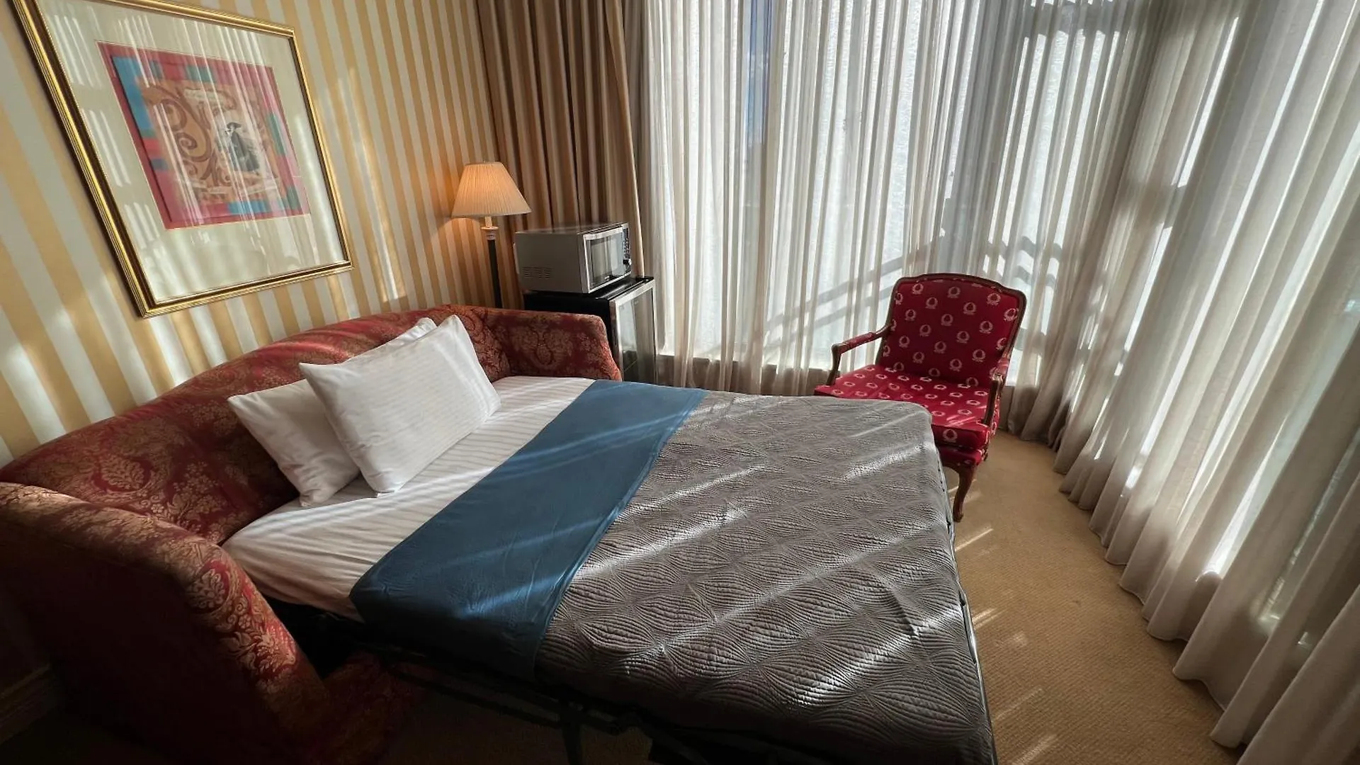 Executive Penthouse Suite, Downtown Vancouver 0*,  Canada